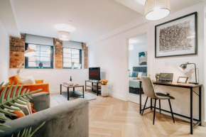 Splendid Industrial Style Pad, City centre, Fast WiFi, Family, Contractors